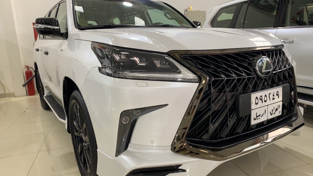 Lexus LX